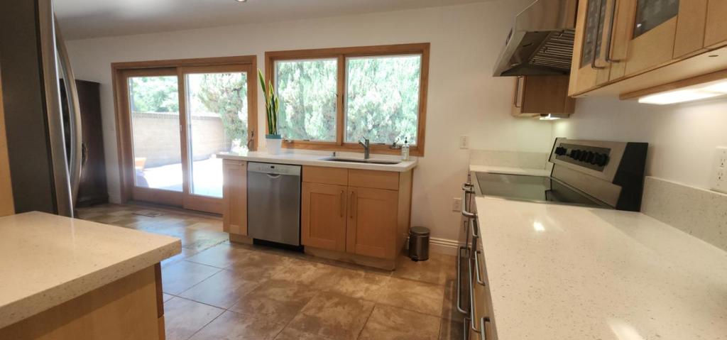 40912 Cruz Court Property Photo 10