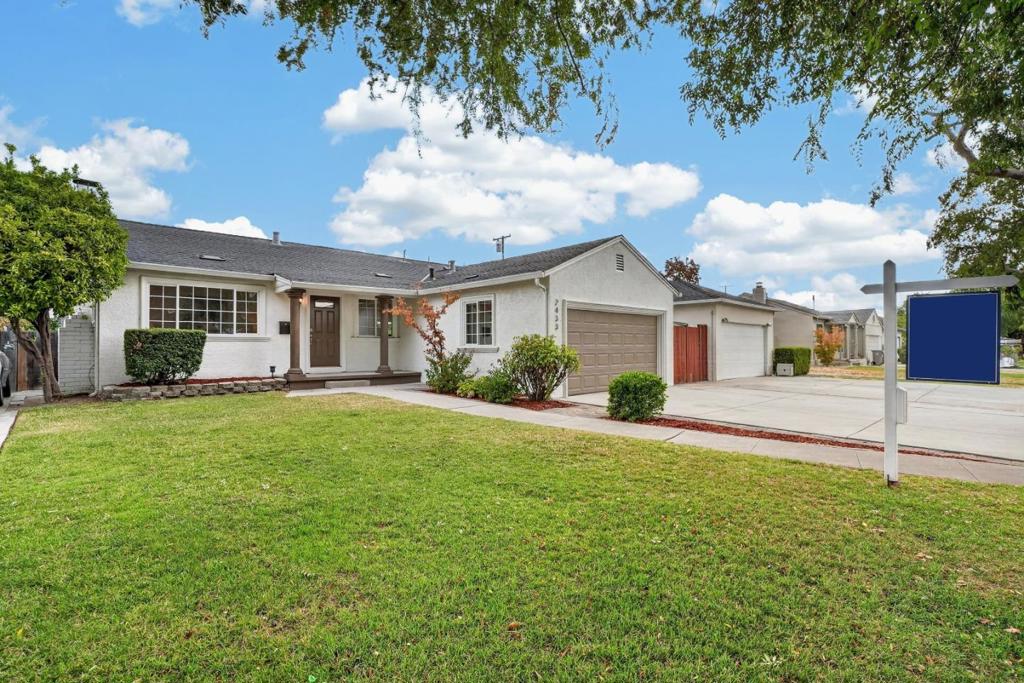 2433 Homewood Drive Property Photo 1