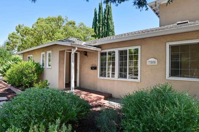 788 Rosewood Drive Property Photo 4