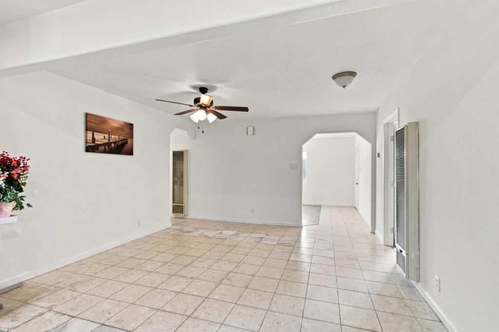 13001 Brown Avenue Property Photo 15