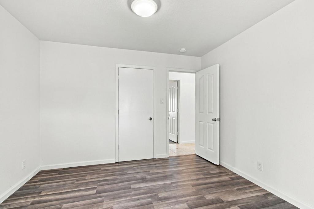 13001 Brown Avenue Property Photo 18