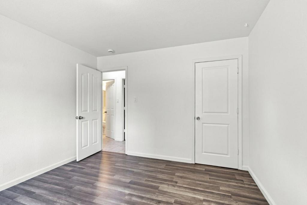 13001 Brown Avenue Property Photo 20