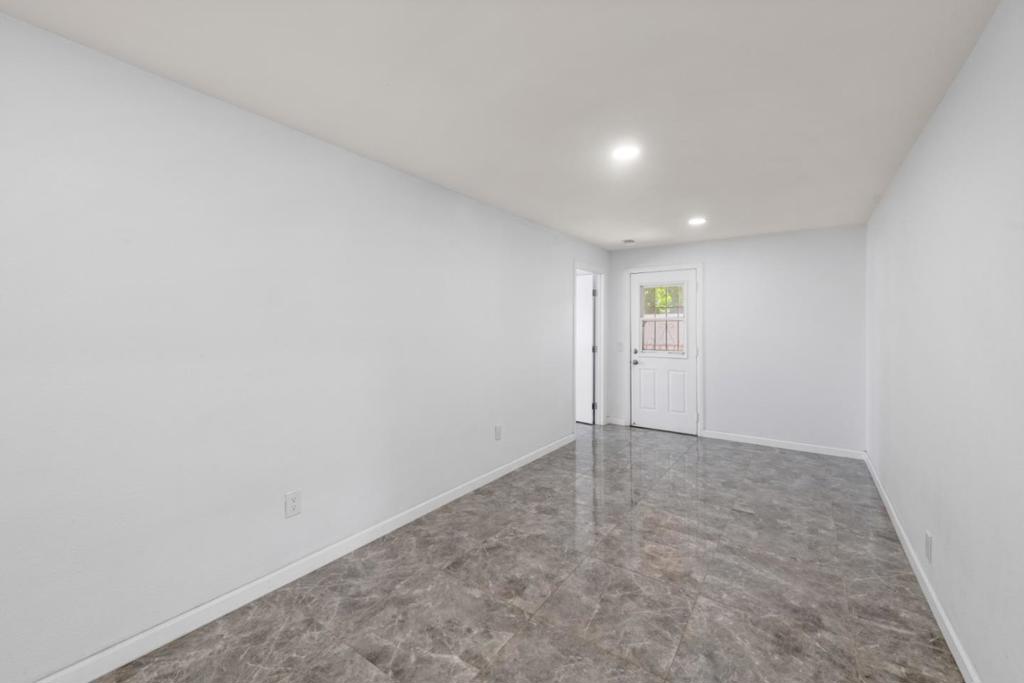 77030 Florida Avenue Property Photo 15