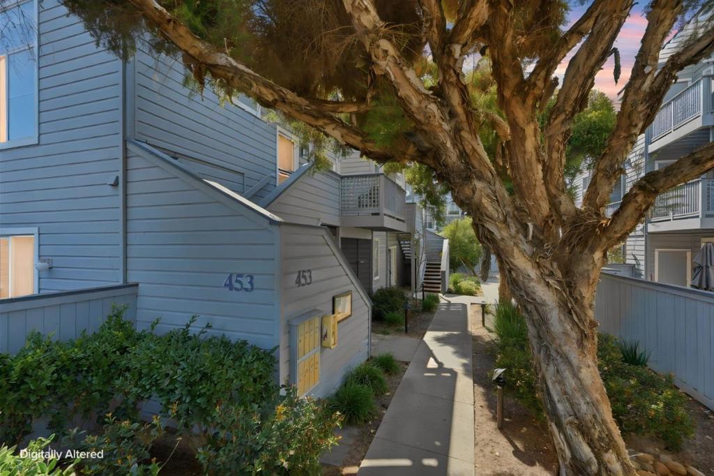 453 Cork Harbour Circle F Property Photo 21