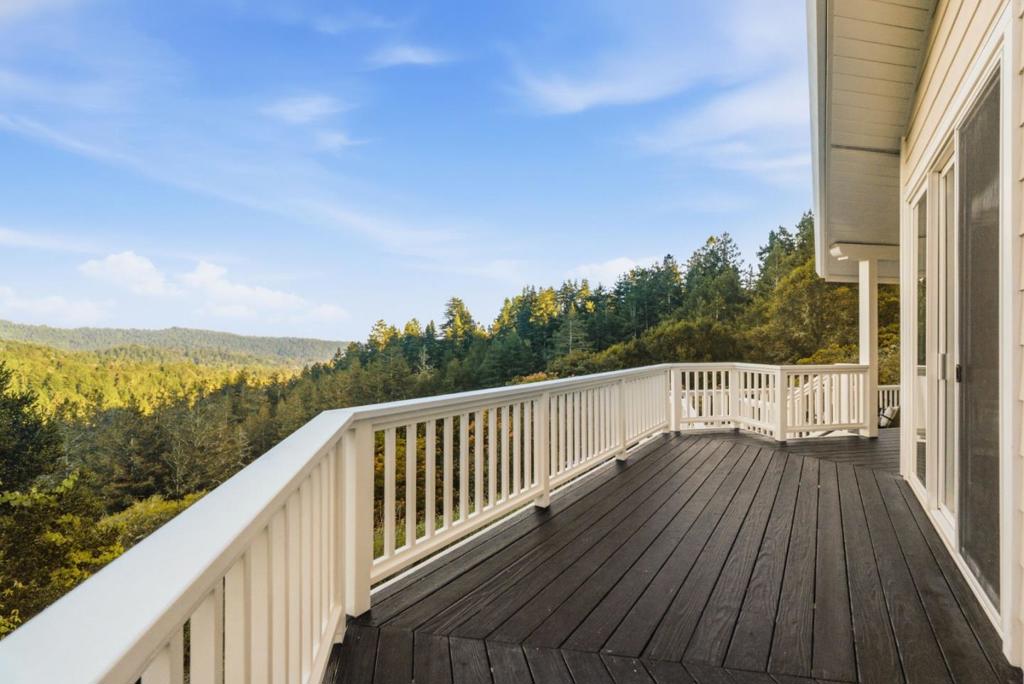 251 Starlight Terrace Property Photo 25