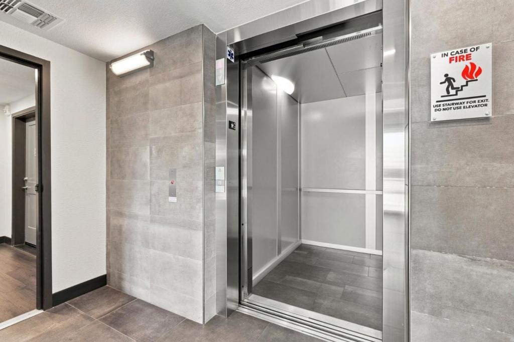 44868 Fremont Boulevard 200 Property Photo 26