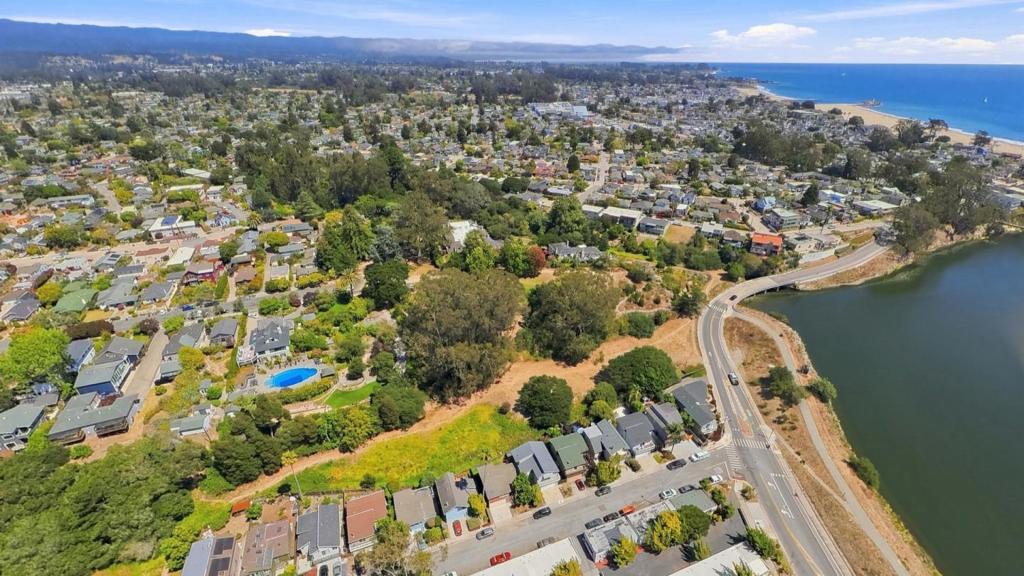 118 Jessie Street Property Photo 33