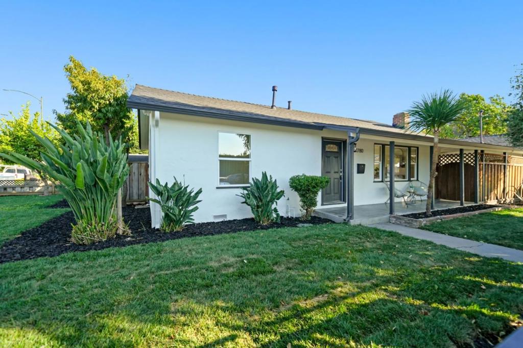 1780 Wilshire Boulevard Property Photo 3