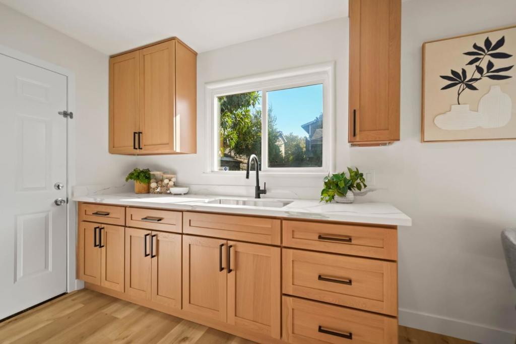 1780 Wilshire Boulevard Property Photo 15