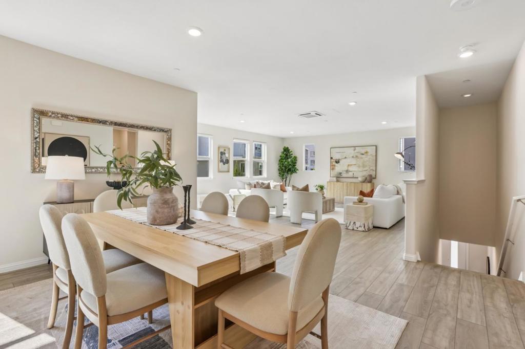 6571 Vision Court Property Photo 8