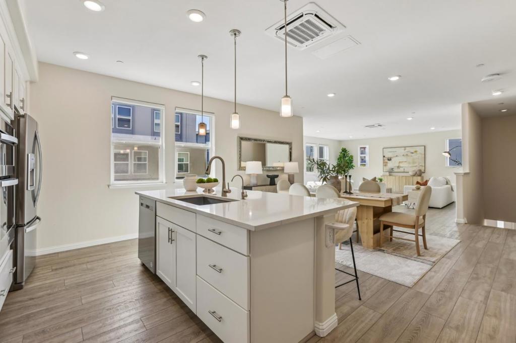 6571 Vision Court Property Photo 14