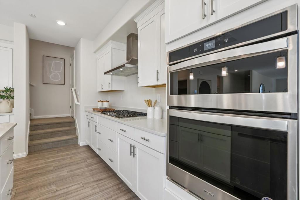 6571 Vision Court Property Photo 15