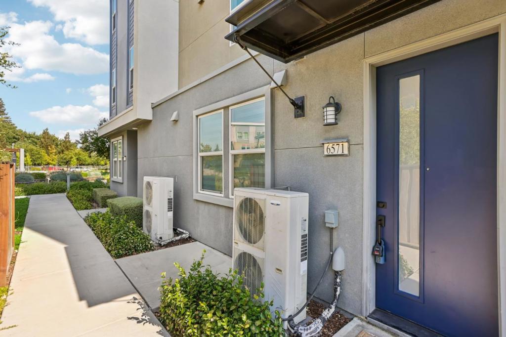 6571 Vision Court Property Photo 56