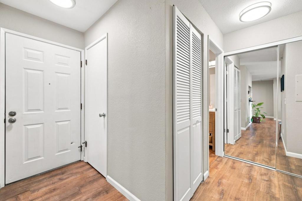 680 Dartmore Lane 259 Property Photo 2