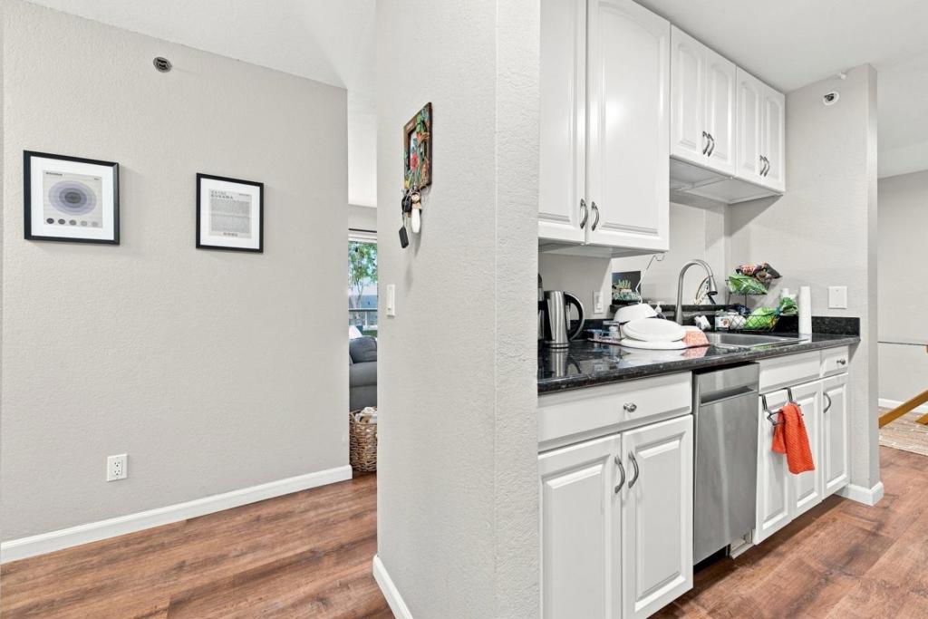 680 Dartmore Lane 259 Property Photo 13
