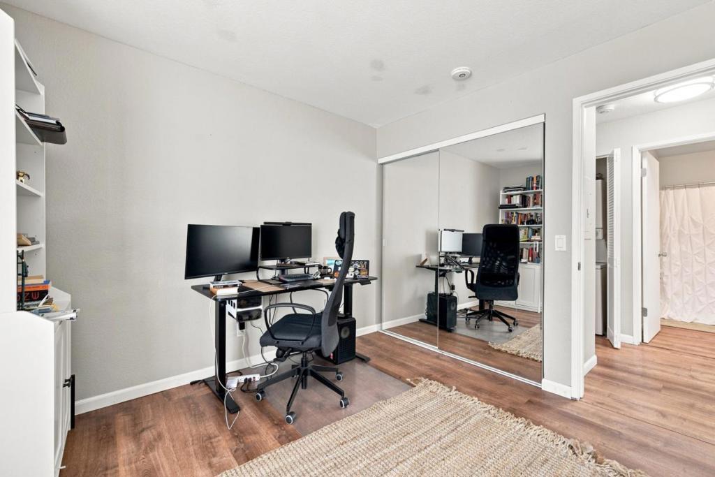 680 Dartmore Lane 259 Property Photo 18