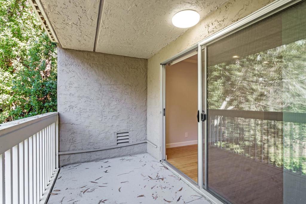 675 Sharon Park Drive 223 Property Photo 11