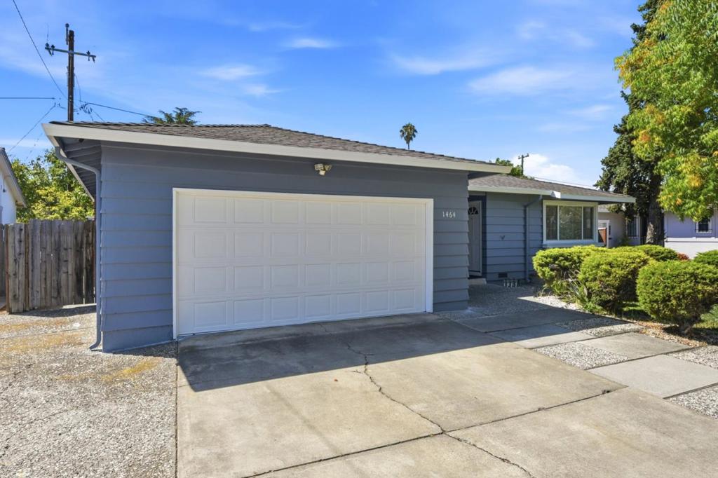 1464 Hillsdale Avenue Property Photo 3