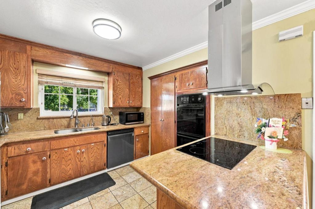 1464 Hillsdale Avenue Property Photo 14