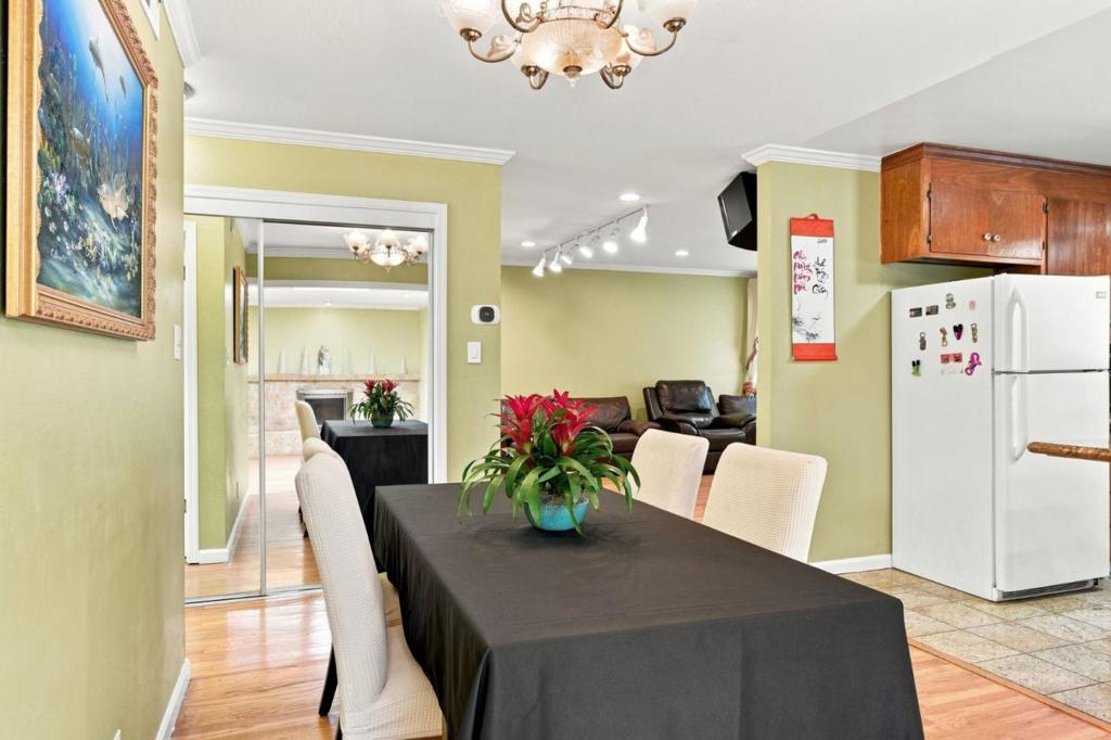 1464 Hillsdale Avenue Property Photo 20