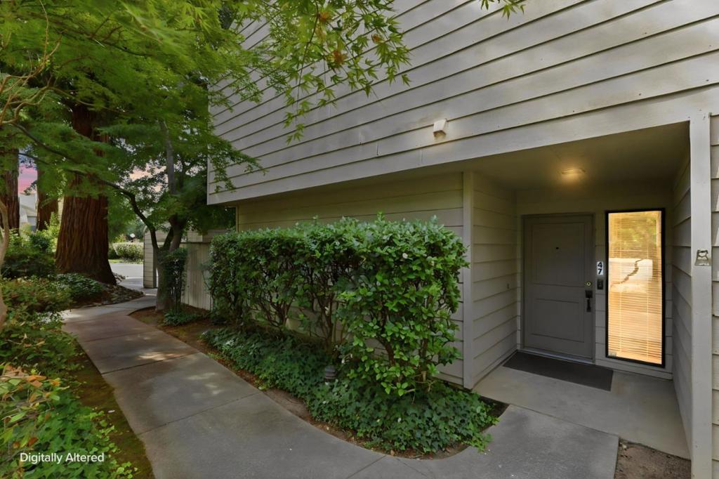 750 Lincoln Road 47 Property Photo 2