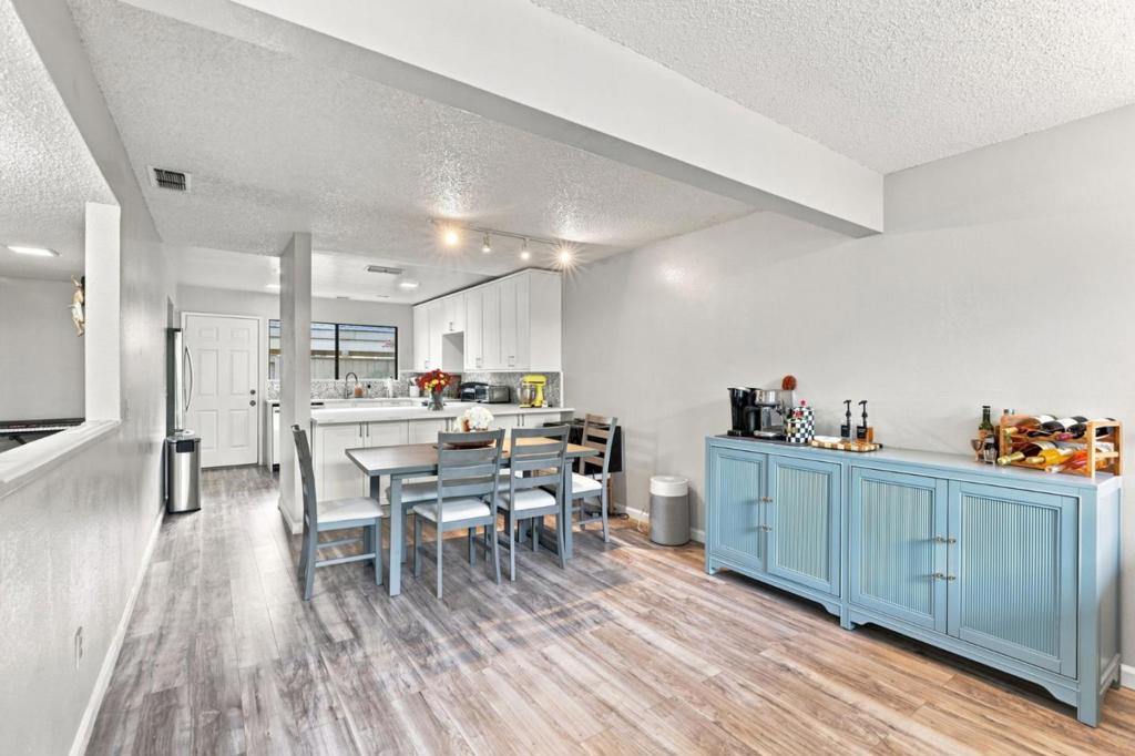 750 Lincoln Road 47 Property Photo 7