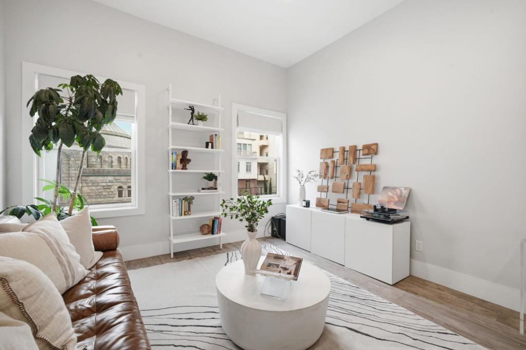 1620 Broadway 5 Property Photo 1