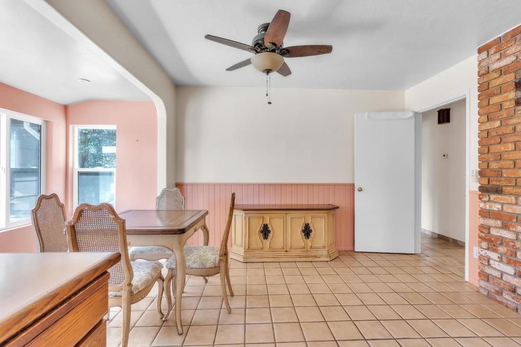 533 Hart Lane Property Photo 6