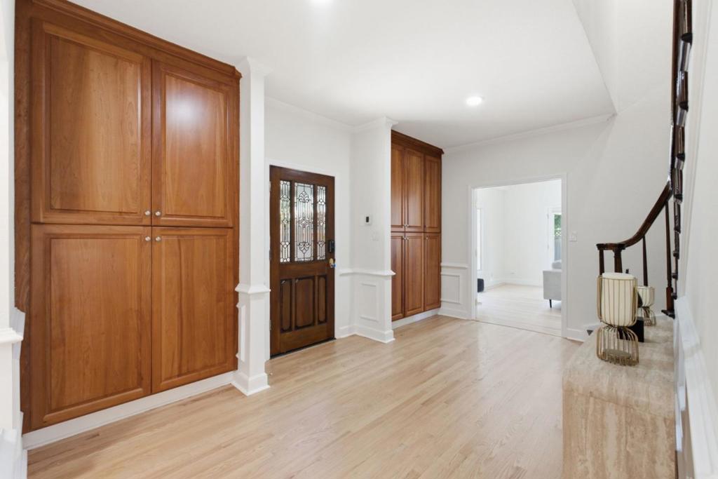 341 Arlington Road Property Photo 3