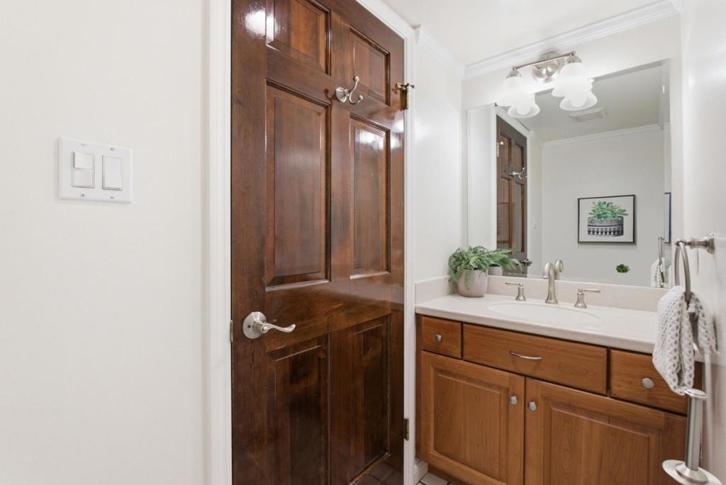 341 Arlington Road Property Photo 18