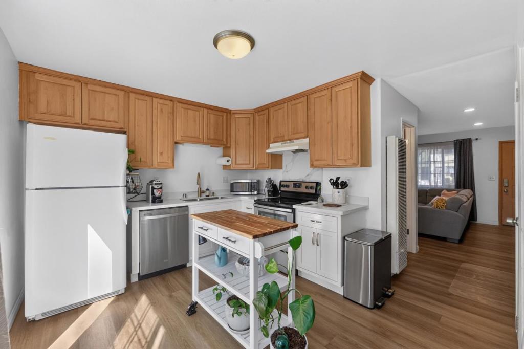 7742 Chestnut Street Property Photo 1