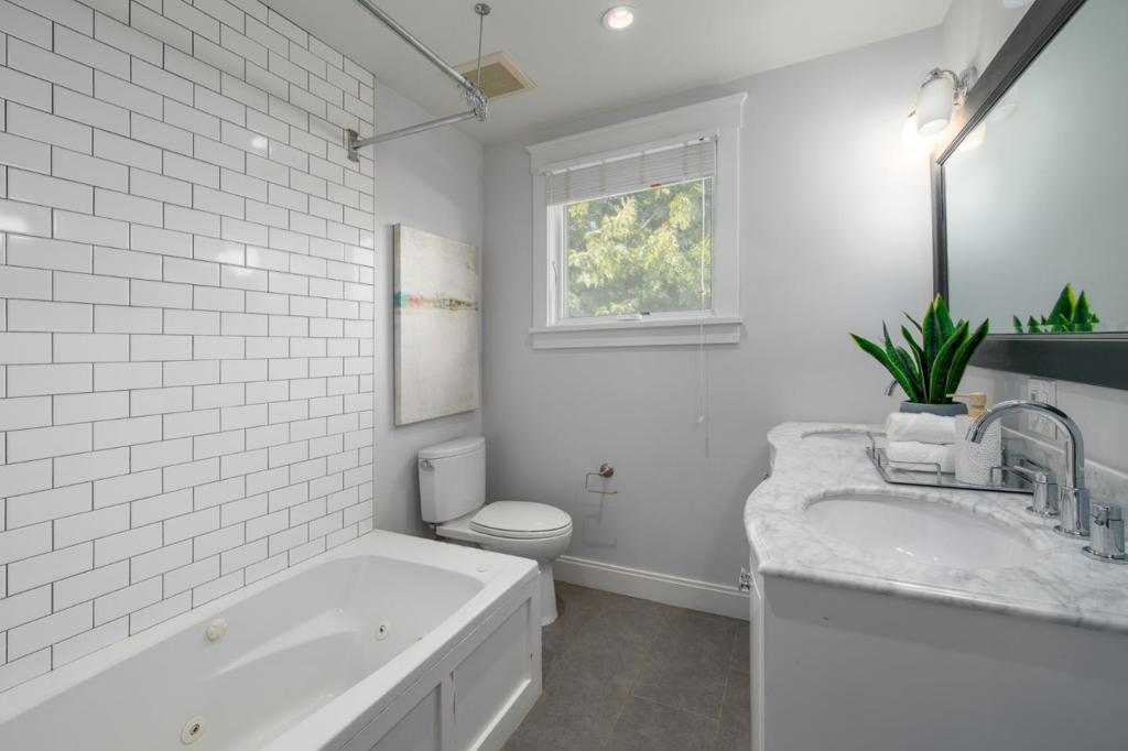 804 Acacia Drive Property Photo 24