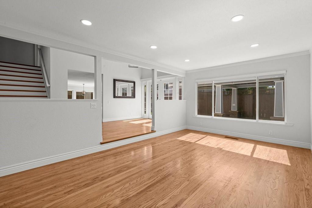 6273 Mountford Drive Property Photo 9