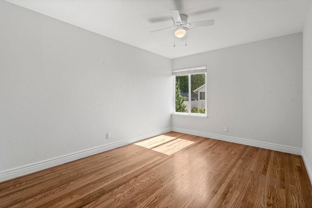 6273 Mountford Drive Property Photo 24