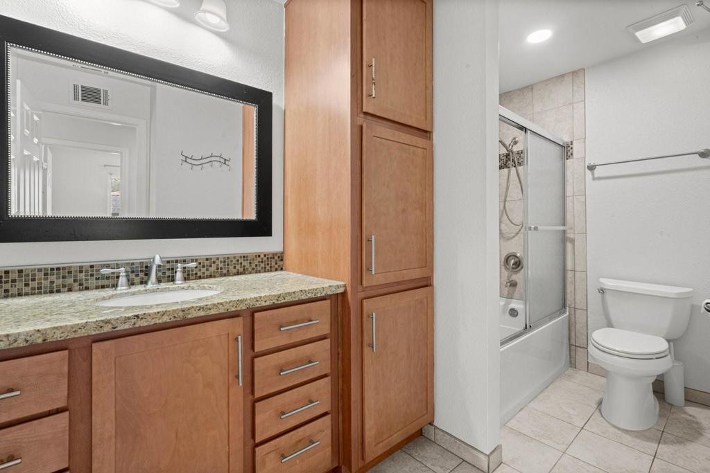 6273 Mountford Drive Property Photo 28