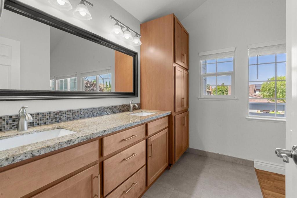 6273 Mountford Drive Property Photo 35