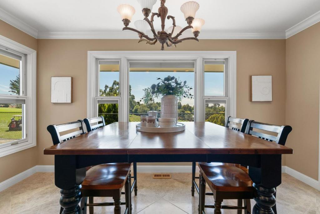 48 Pasatiempo Drive Property Photo 10