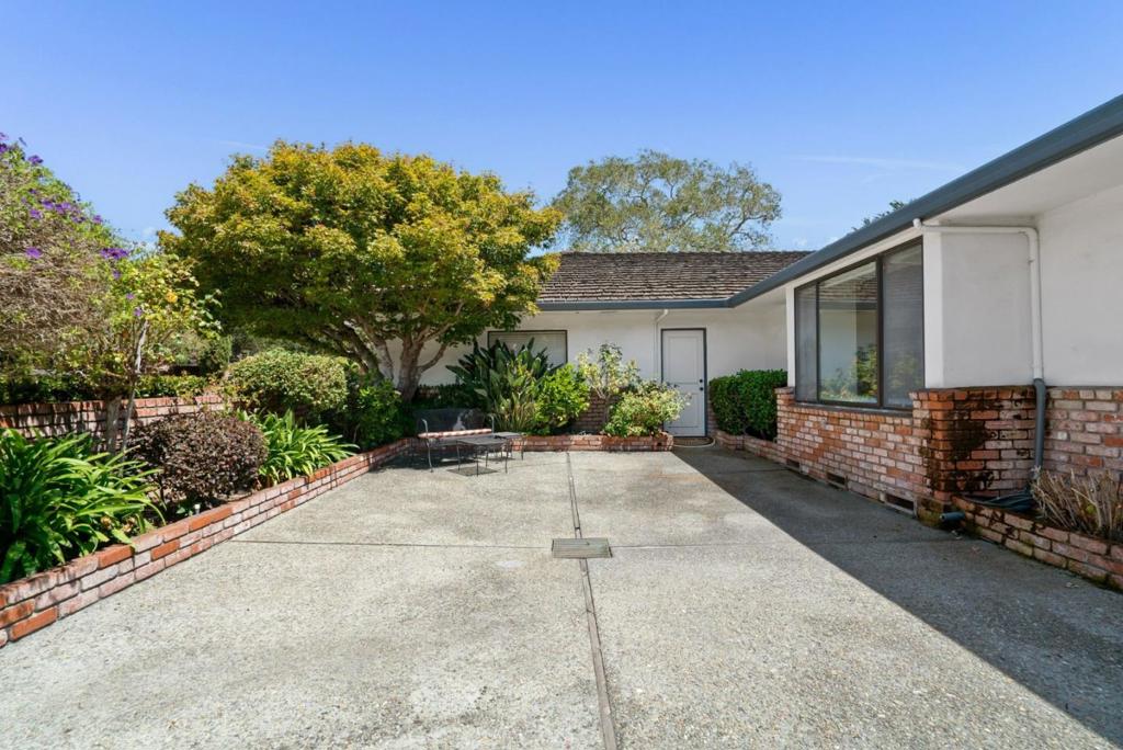 48 Pasatiempo Drive Property Photo 64