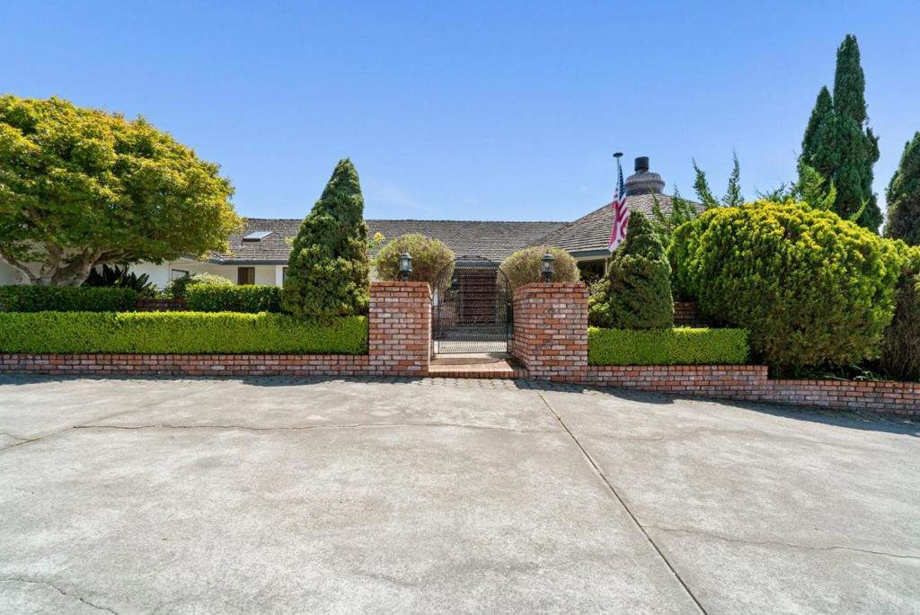 48 Pasatiempo Drive Property Photo 68