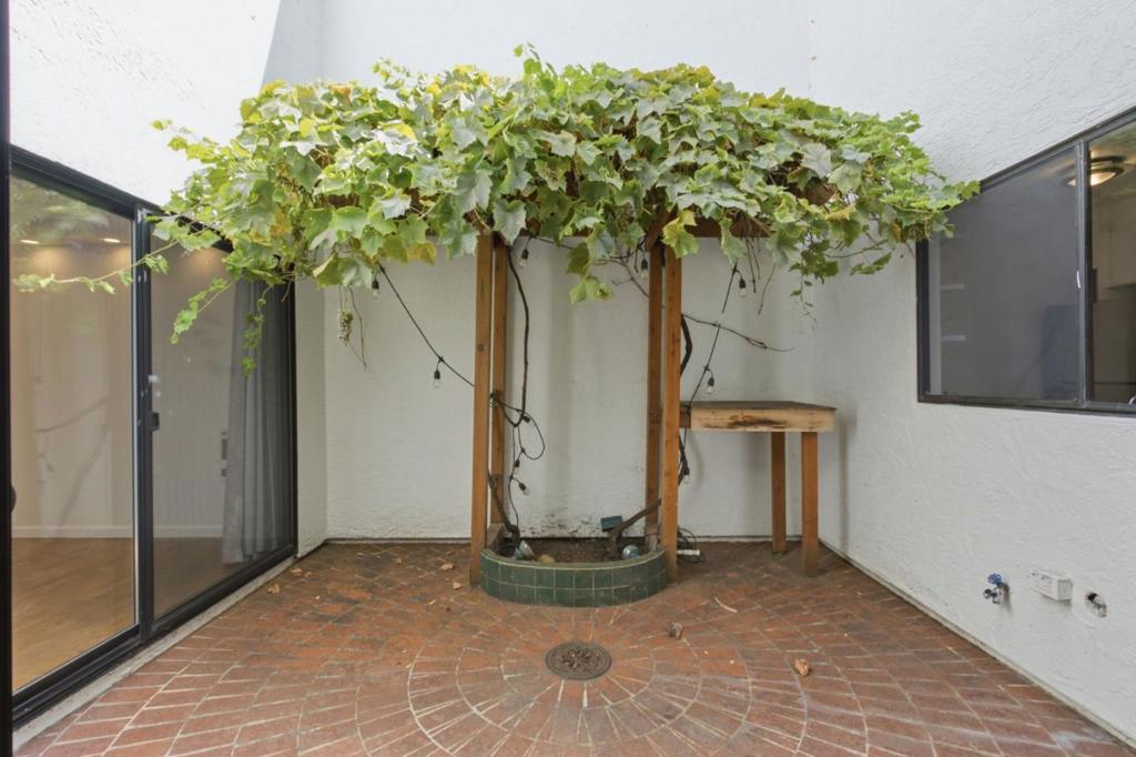 1919 Alameda De Las Pulgas 14 Property Photo 1