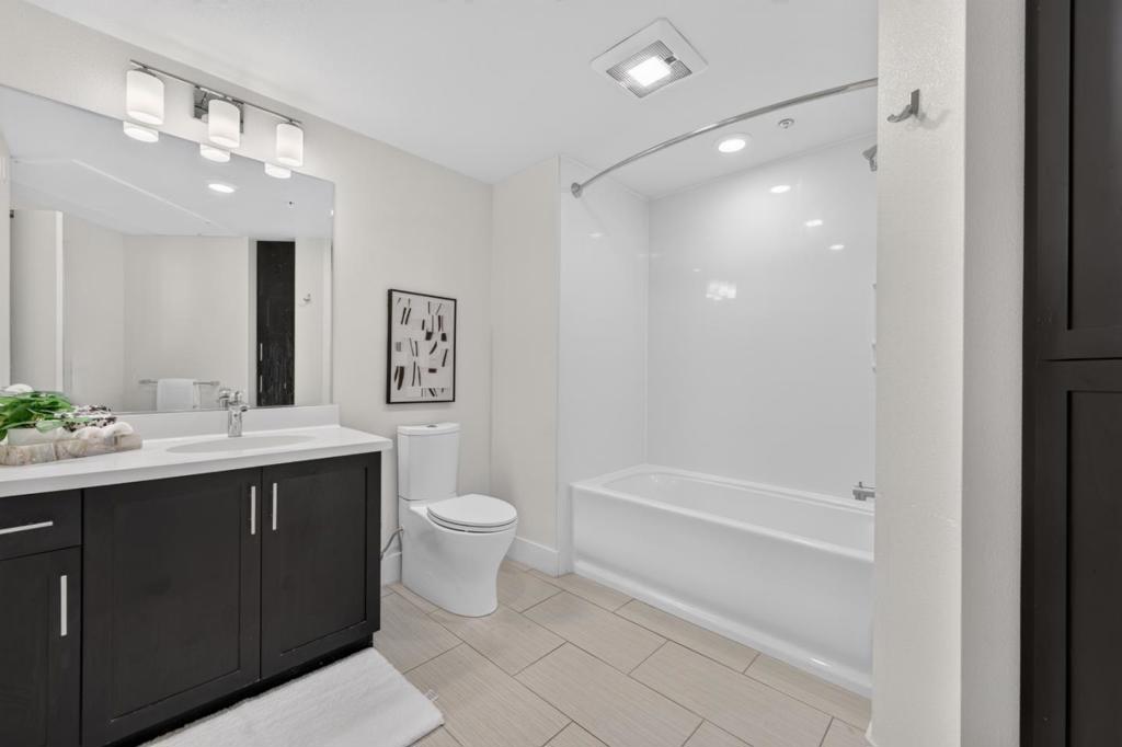 657 Walnut Street 331 Property Photo 25