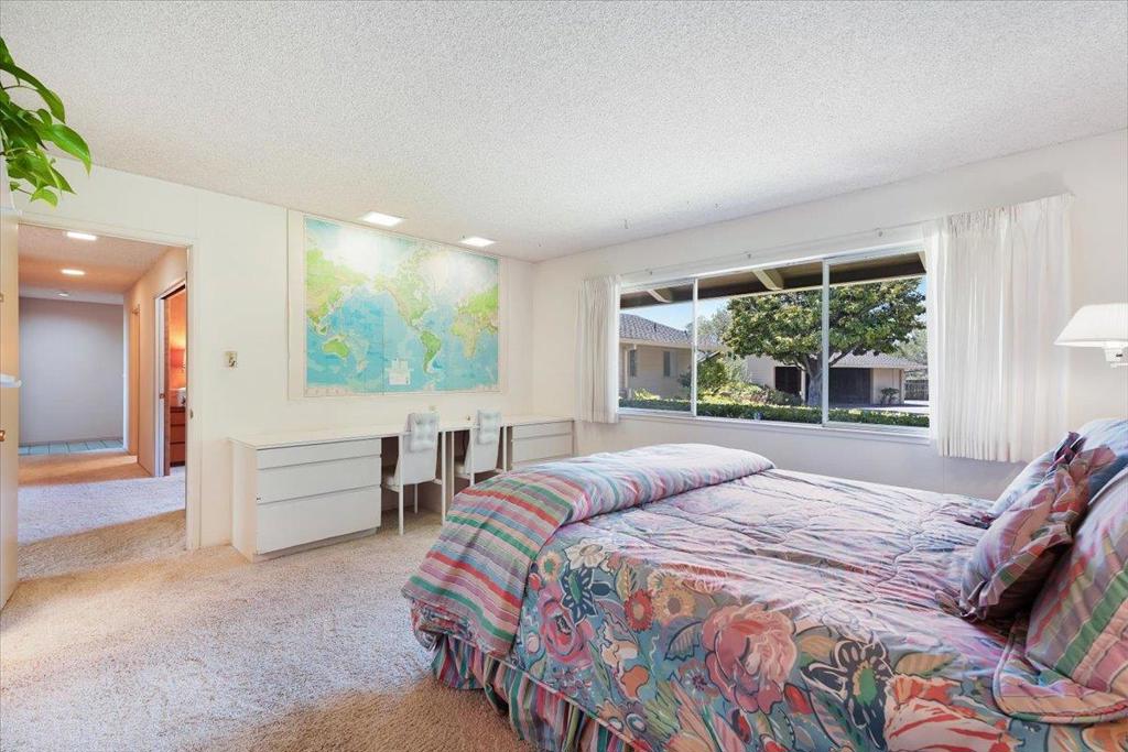 260 Oak Property Photo 40
