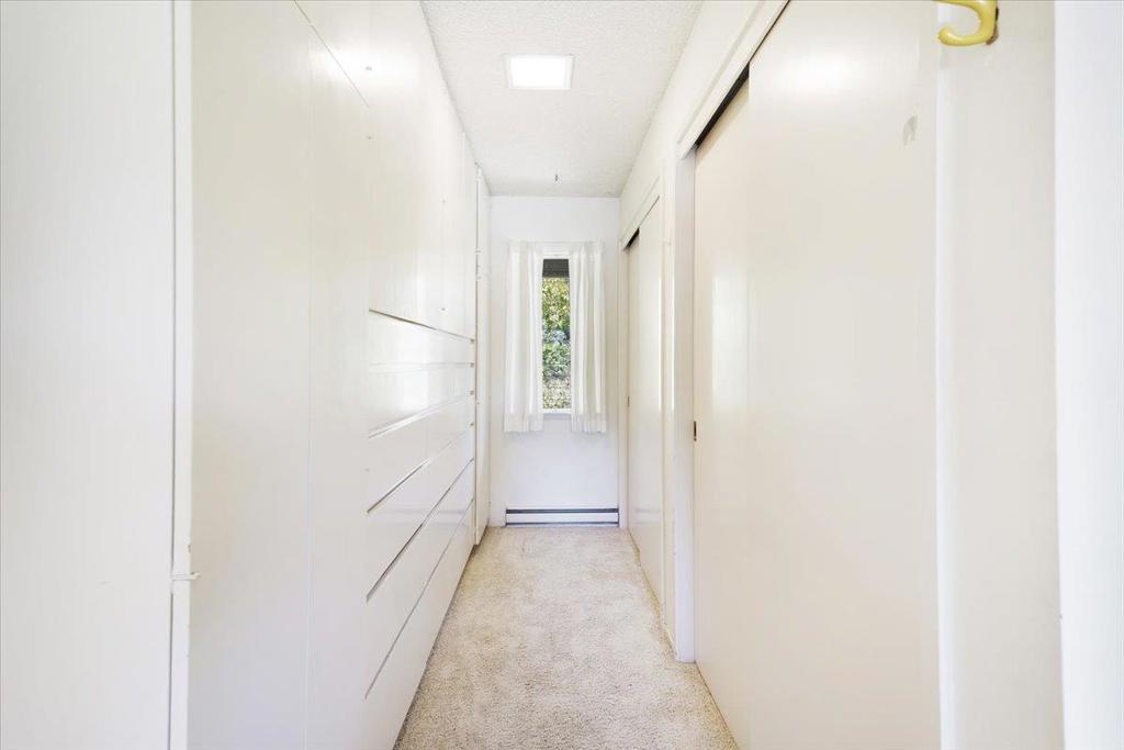 260 Oak Property Photo 41