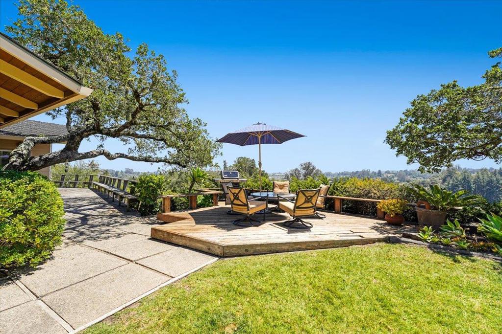260 Oak Property Photo 49