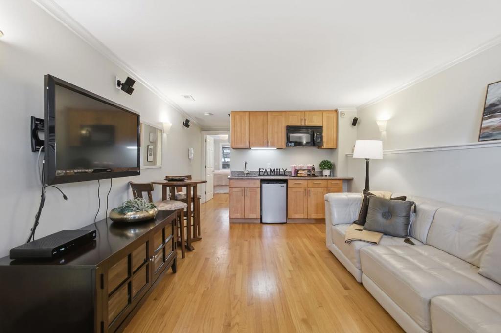 8 Porter Street Property Photo 22