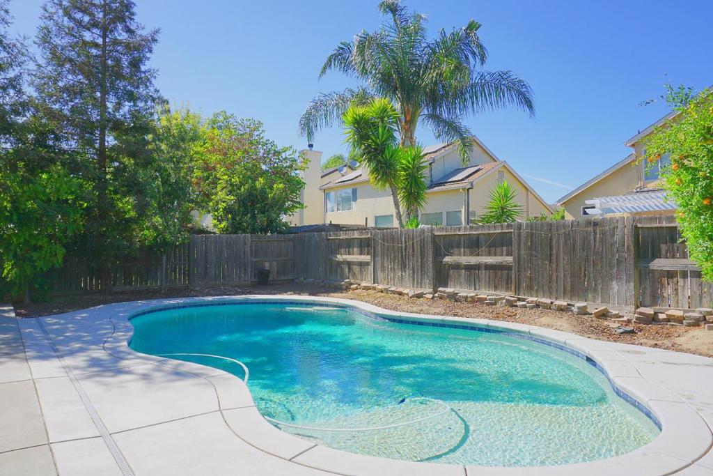 441 De Bord Drive Property Photo 1