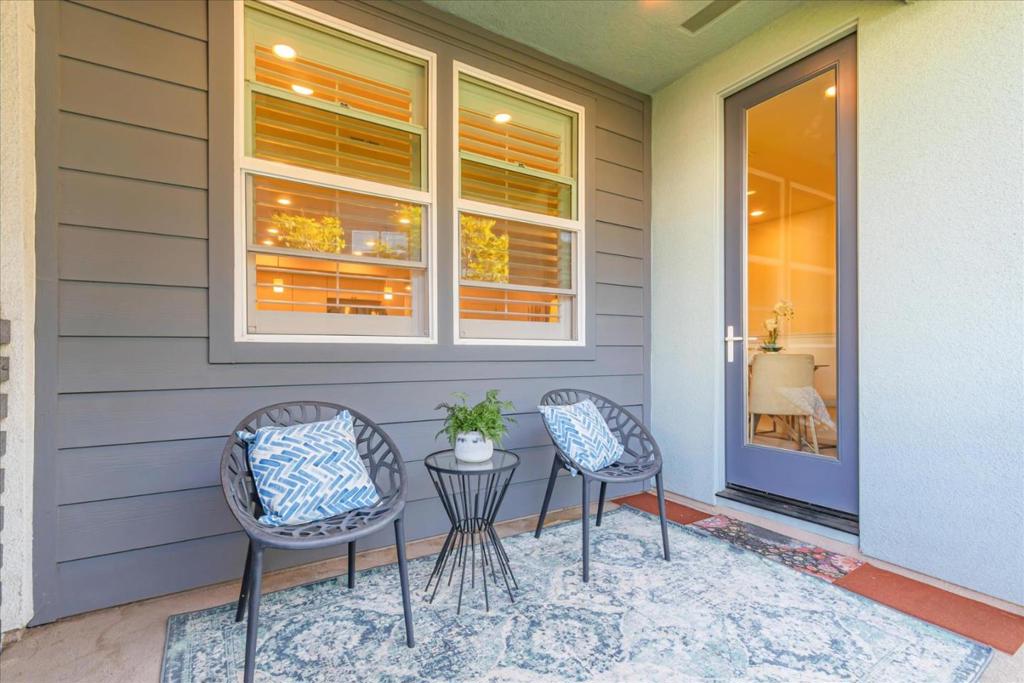 633 Clover Circle Property Photo 22