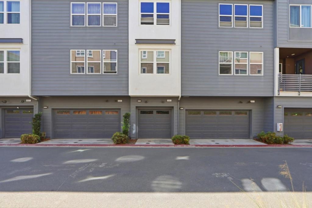 633 Clover Circle Property Photo 25
