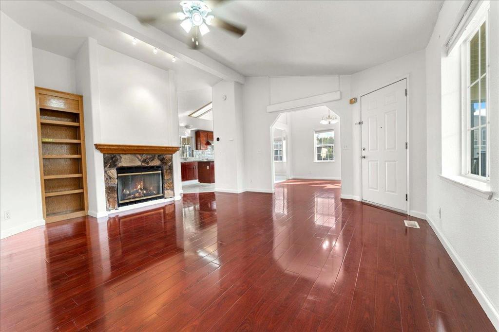 1520 E Capitol Expressway 156 Property Photo 6