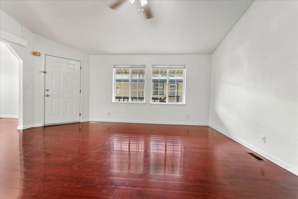 1520 E Capitol Expressway 156 Property Photo 7